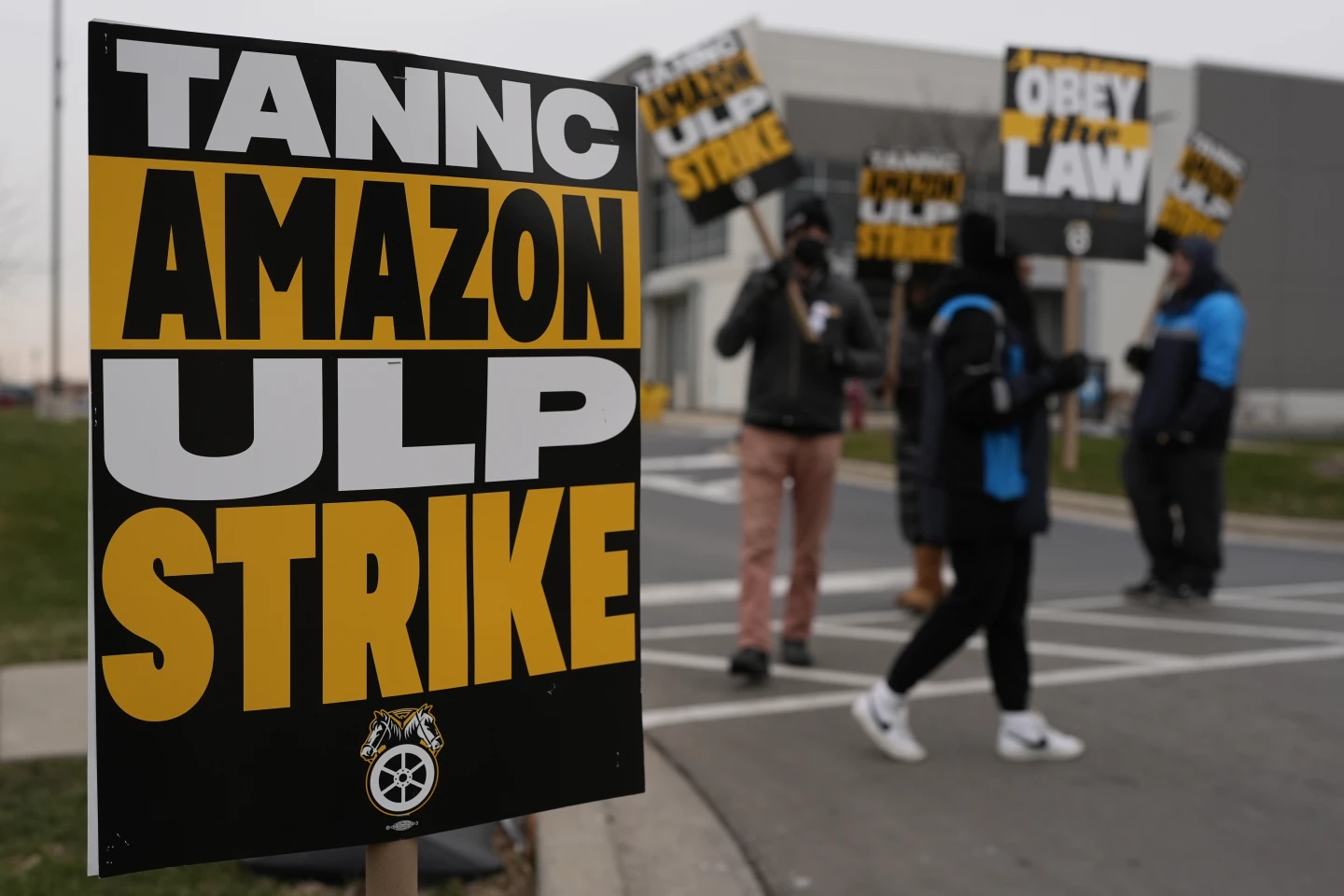 Workers Demand Justice in a Billionaire’s Playground